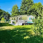 Holenderski Hampton בית נופש *