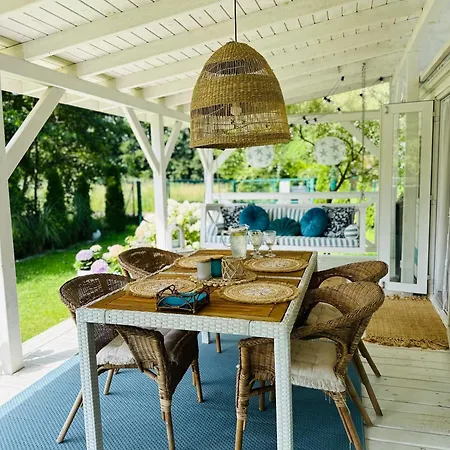 Holenderski Hampton * Dominice