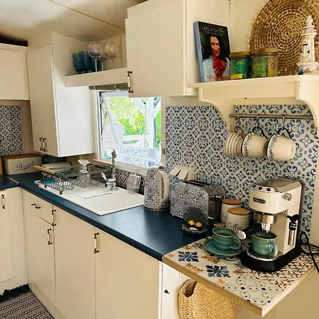 Ferienhaus Holenderski Hampton Dominice